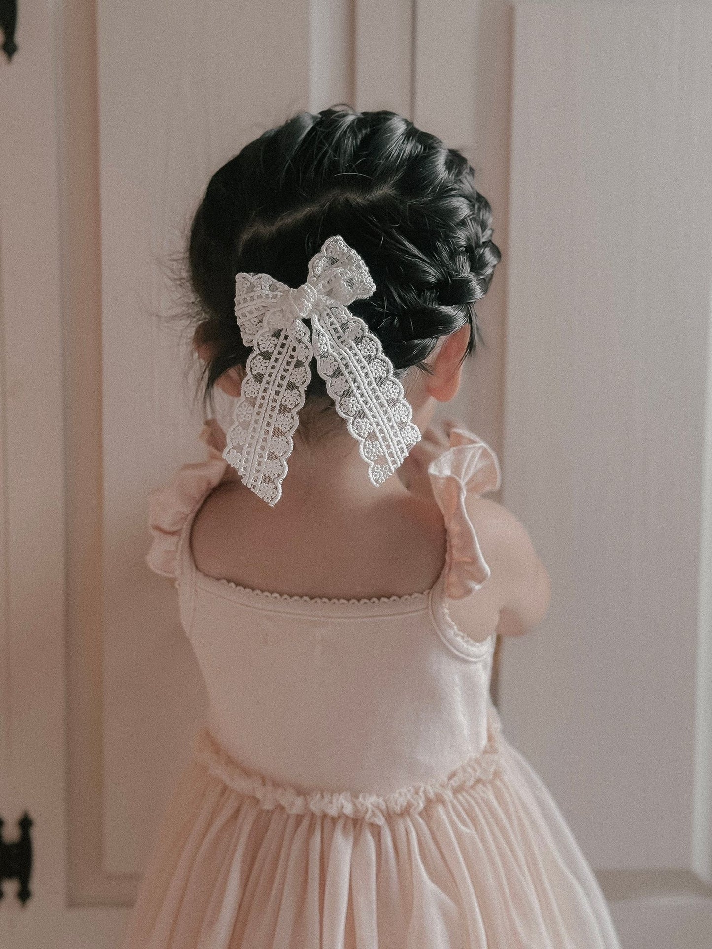 Bonnie Lace Bow Hair Clip