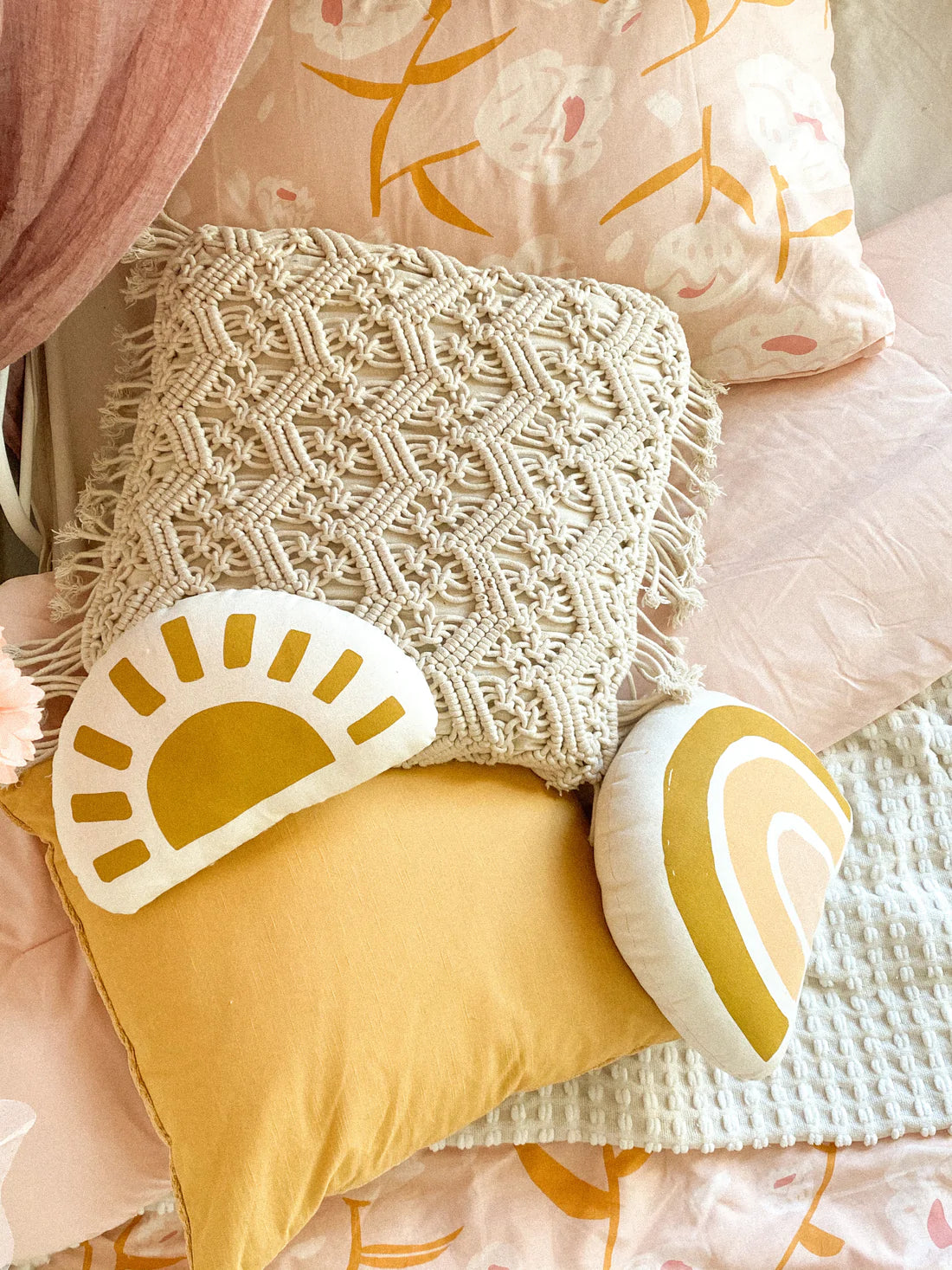 Kid's throw pillow
