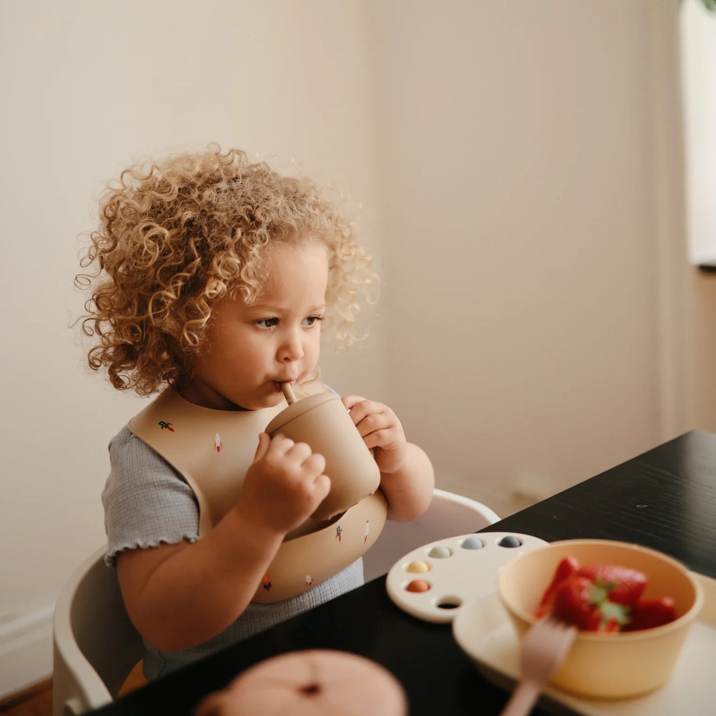 Feeding Bib | Rocket Ship