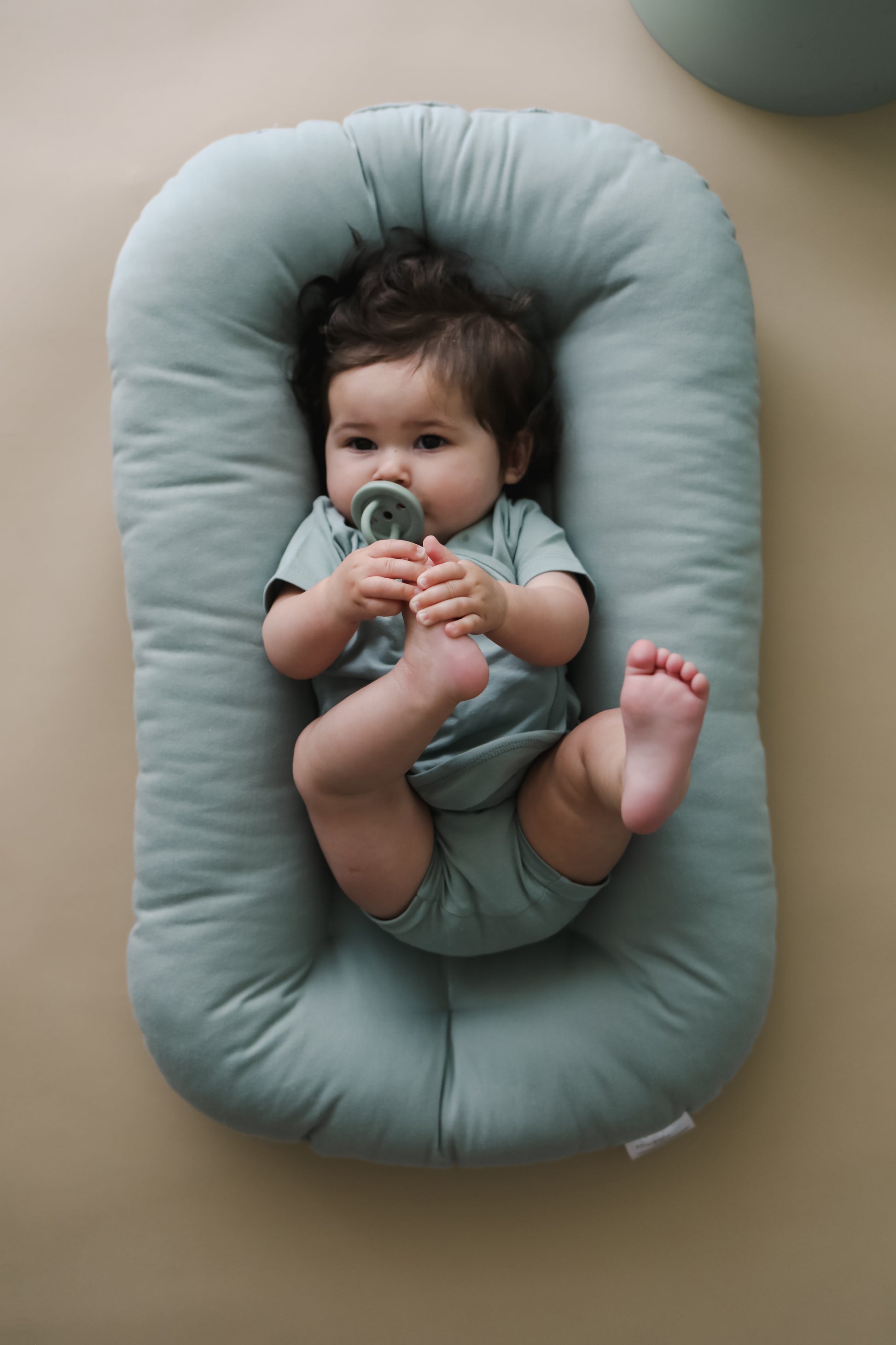 Snuggle Me Organic Cotton Cover for Infant Loungers - Gumdrop